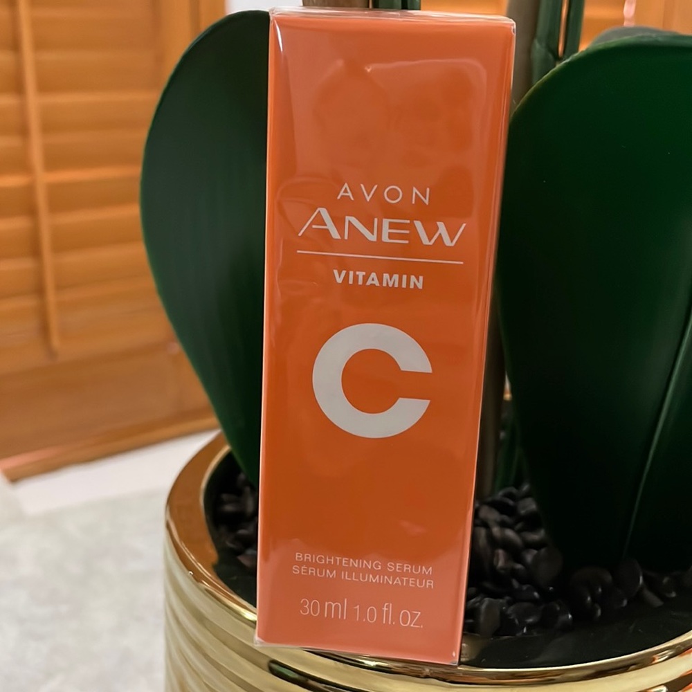 New! ❤️ Avon vitamin c brightening serum 🥰